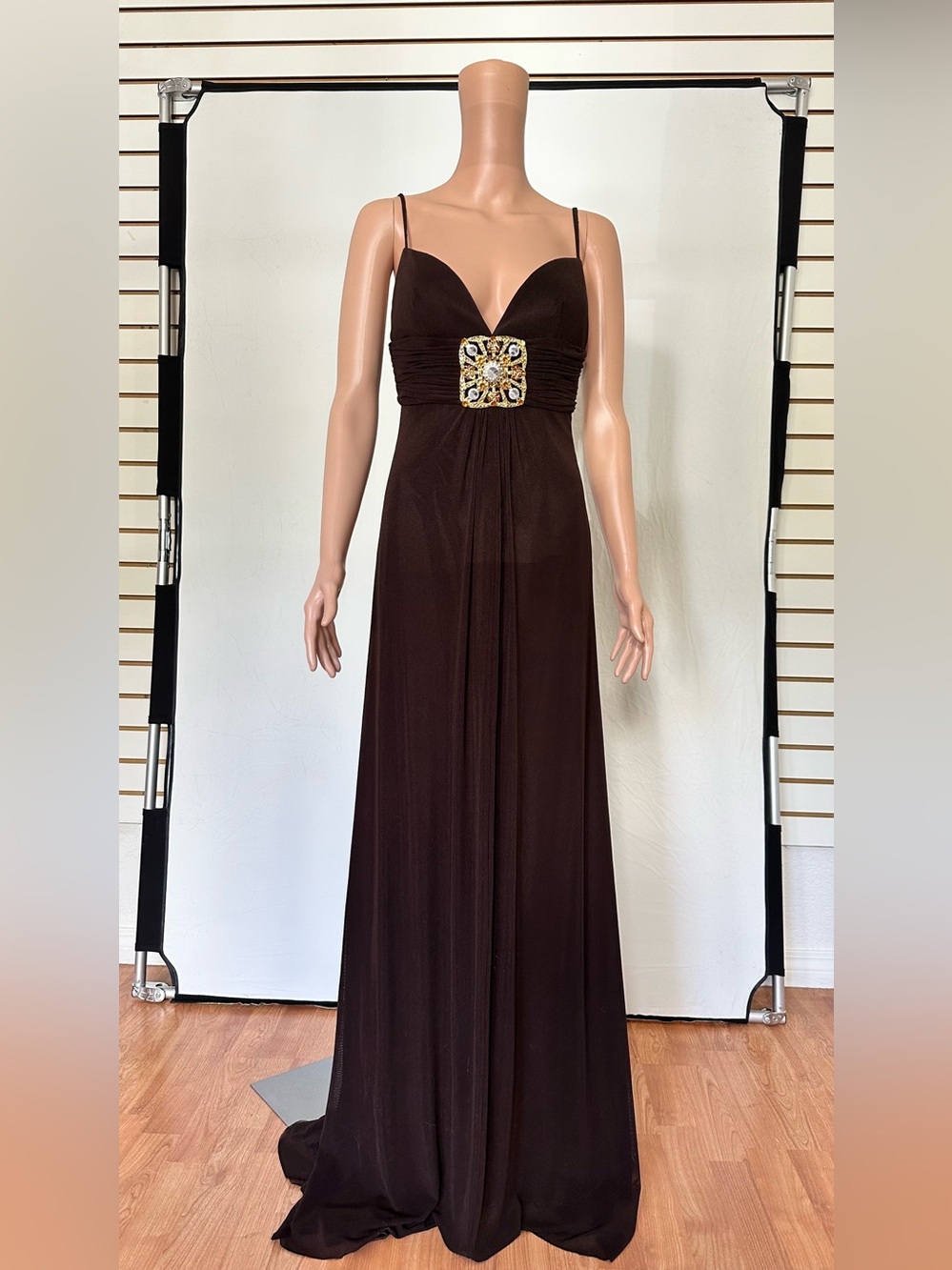 Elegant Brown Embellished Empire Waist Evening Dress